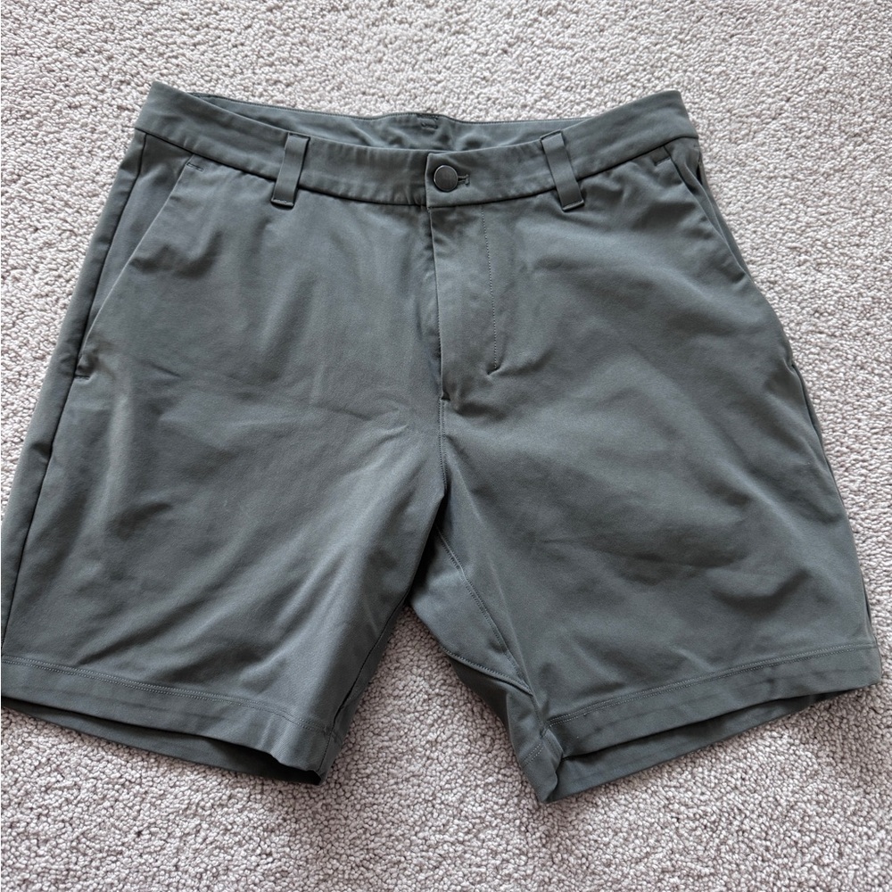Lululemon commission short grey sage 7” inseam